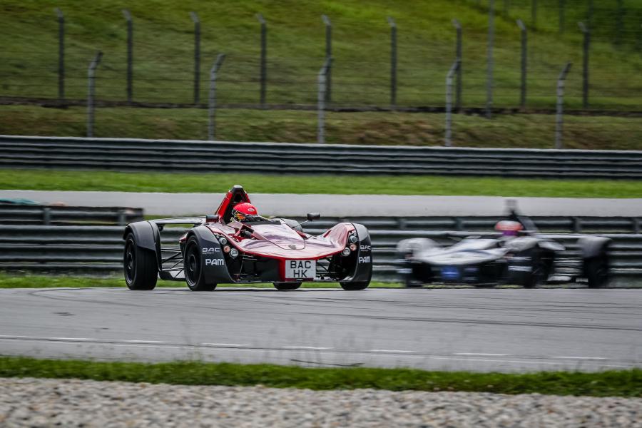  BAC Mono 2015 года  (фото 19 из 31)